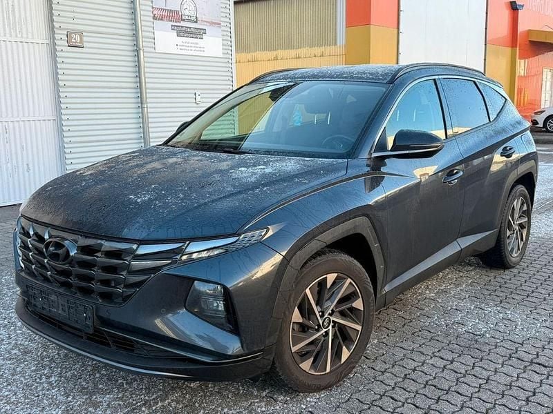 Grau Gebraucht 2021 Hyundai Tucson Select SUV | 18.999 € (Superpreis) - Bild 1/4