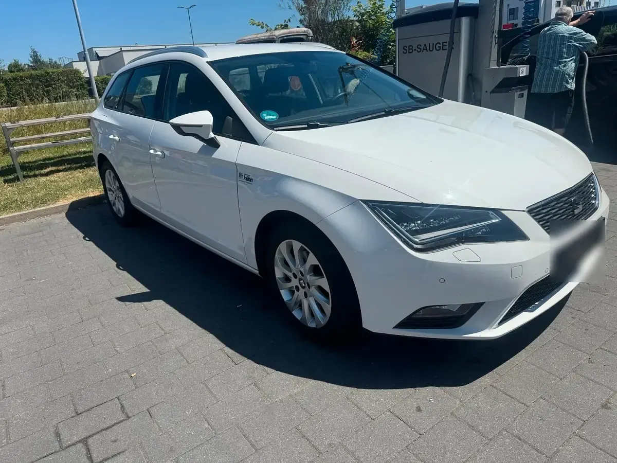 Gebraucht Seat Leon 150 PS (110 kW) 2014 Weiß Kombi