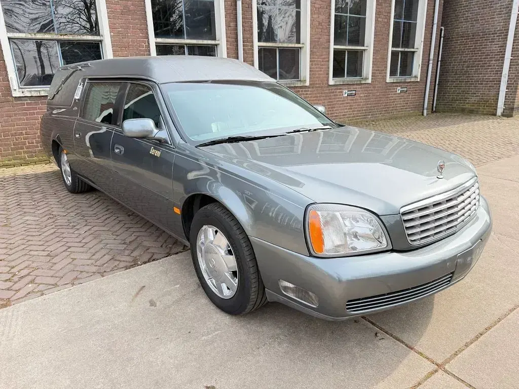Gebraucht Cadillac Deville 279 PS (205 kW) 2005 Grau Limousine