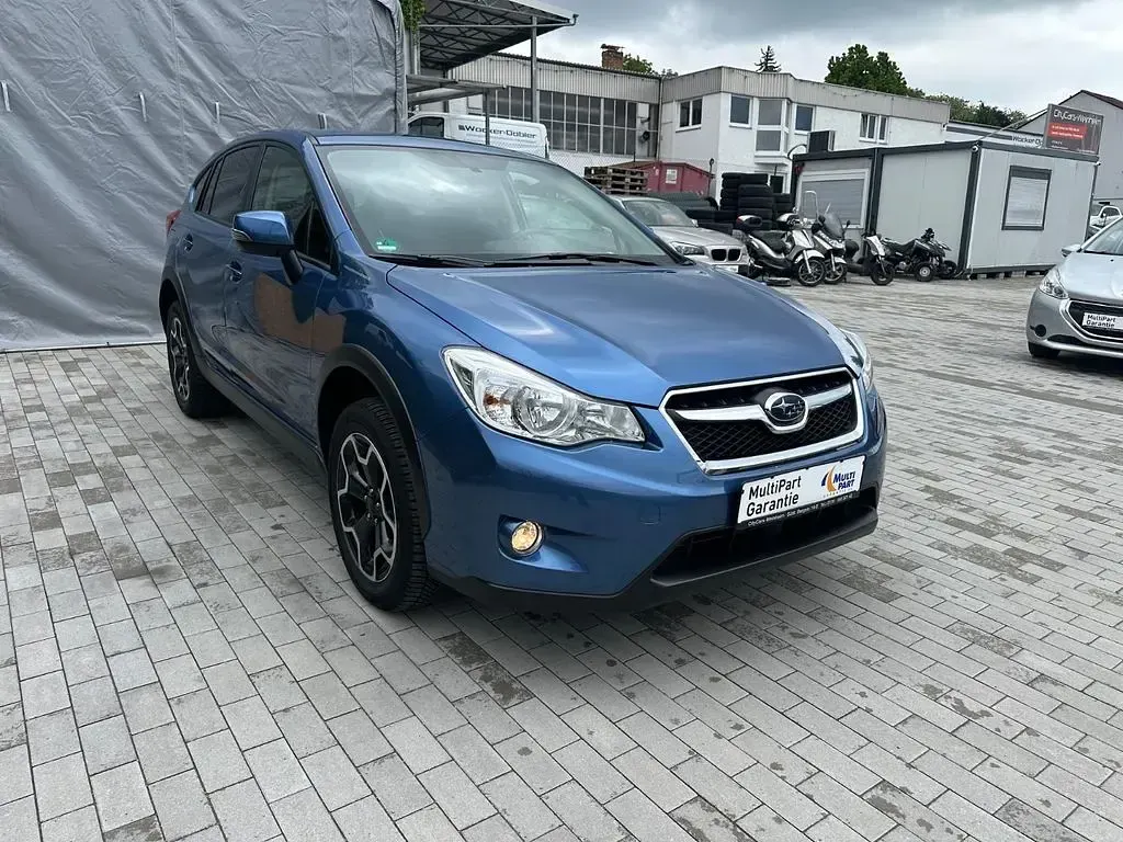 Second-hand Subaru XV Active 150 CP (110 kW) 2014 Albastru SUV