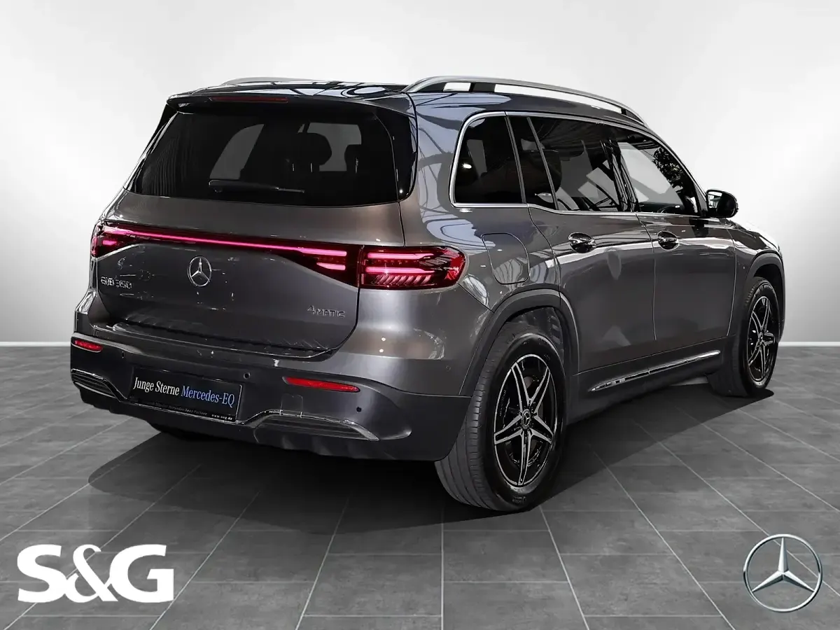 Gebraucht Mercedes EQB350 AMG 214 kW (292 PS) 2025 Metalliclack mountaingrau SUV