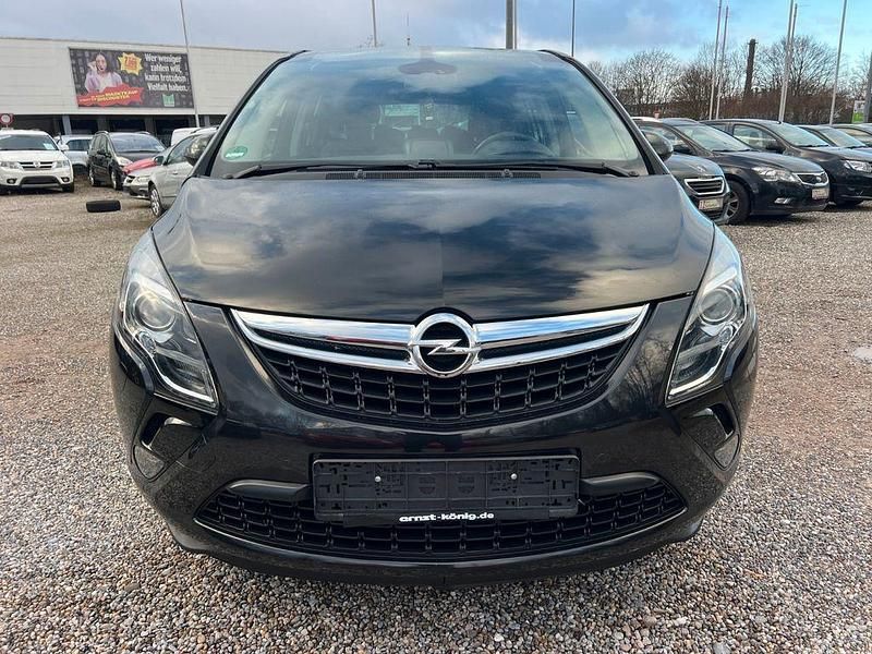 Gebraucht Opel Zafira Tourer Business Innovation 170 PS (125 kW) 2016 Schwarz Van / Kleinbus
