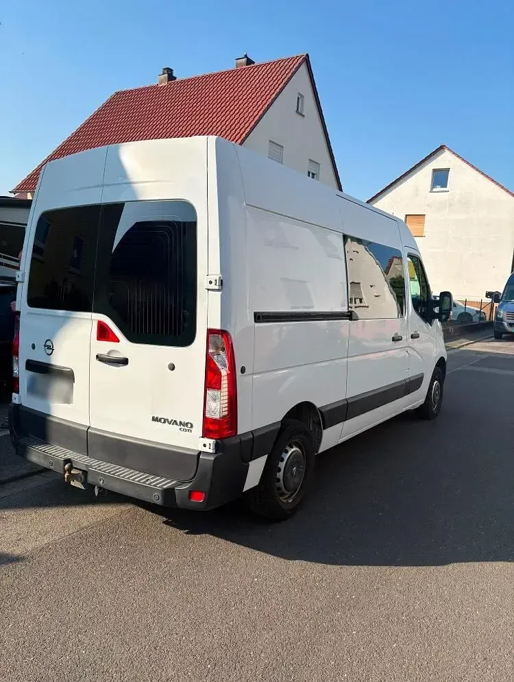 Gebraucht Opel Movano 145 PS (106 kW) 2019 Weiß Van / Kleinbus