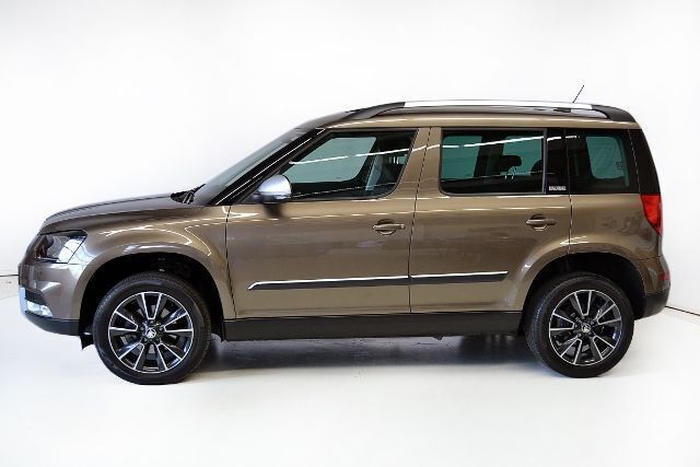 Gebraucht Skoda Yeti Adventure 140 PS (102 kW) 2015 Braun metallic SUV