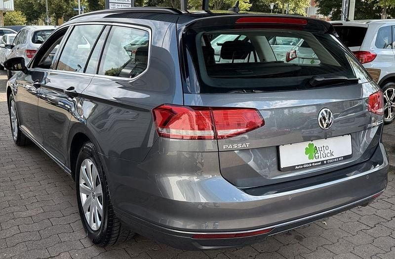 Gebraucht VW Passat 150 PS (110 kW) 2016 Grau Kombi