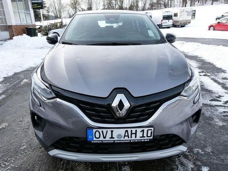 Second-hand Renault Captur Evolution 91 CP (66 kW) 2023 Gri SUV