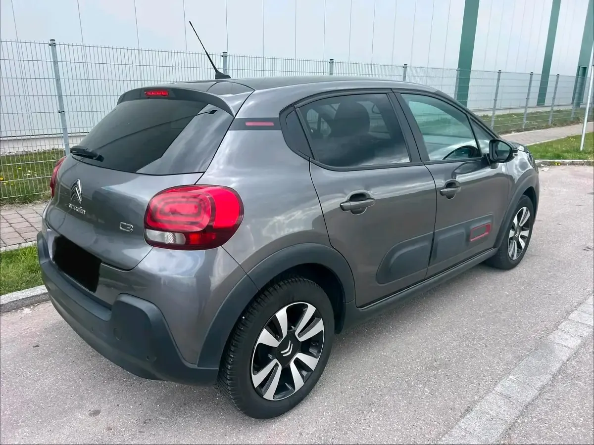 Gebraucht Citroën C3 PureTech 82 PS (60 kW) 2022 Silber Kleinwagen
