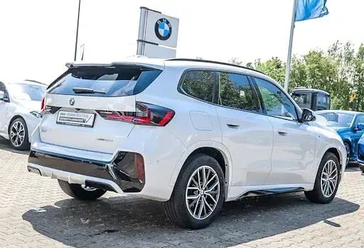 Gebraucht BMW X1 Luxury Line 163 PS (119 kW) 2024 Weiß SUV