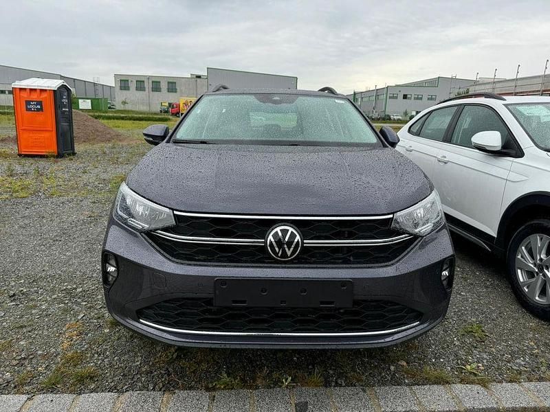 Neu VW Taigo 95 PS (69 kW) 2025 Rauchgrau metallic SUV