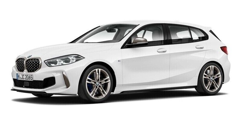 Weiß Gebraucht 2024 BMW M135 Comfort Edition Kleinwagen | 41.428 € (Fairer Preis) - Bild 1/4