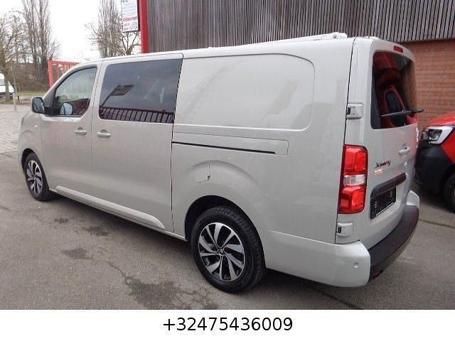 Second-hand Citroën Jumpy 122 CP (89 kW) 2020 Gri Monovolum