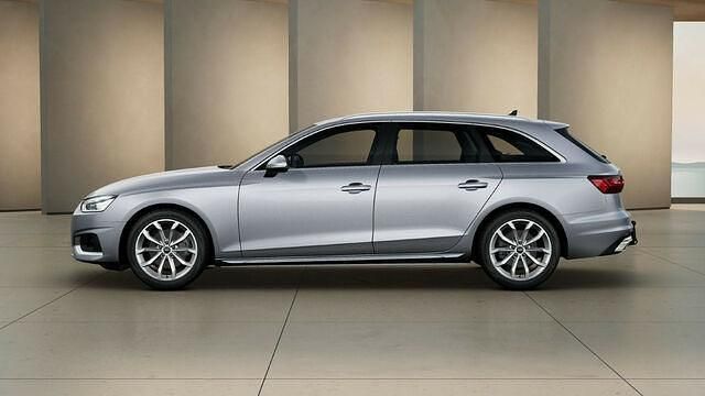 Gebraucht Audi A4 Advanced Plus 150 PS (110 kW) 2024 Silber (florettsilber metallic) Kombi