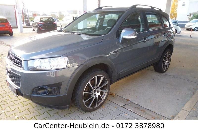 Gebraucht Chevrolet Captiva LS 167 PS (122 kW) 2011 Grau SUV