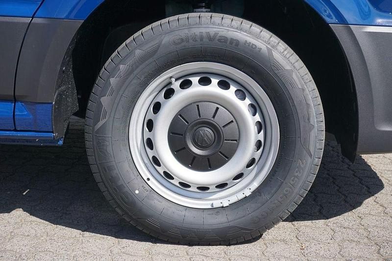 Neu VW Crafter 140 PS (102 kW) 2026 Blau Van