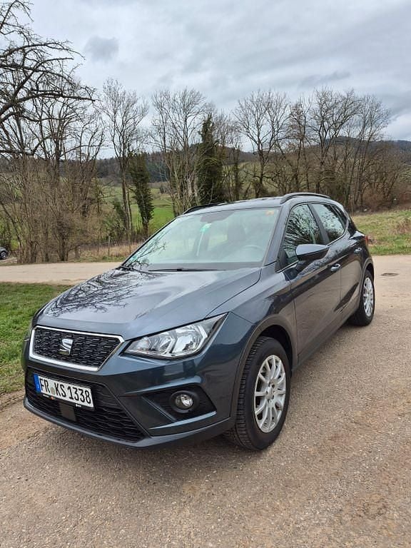 Gebraucht Seat Arona Style 116 PS (85 kW) 2020 Grau SUV