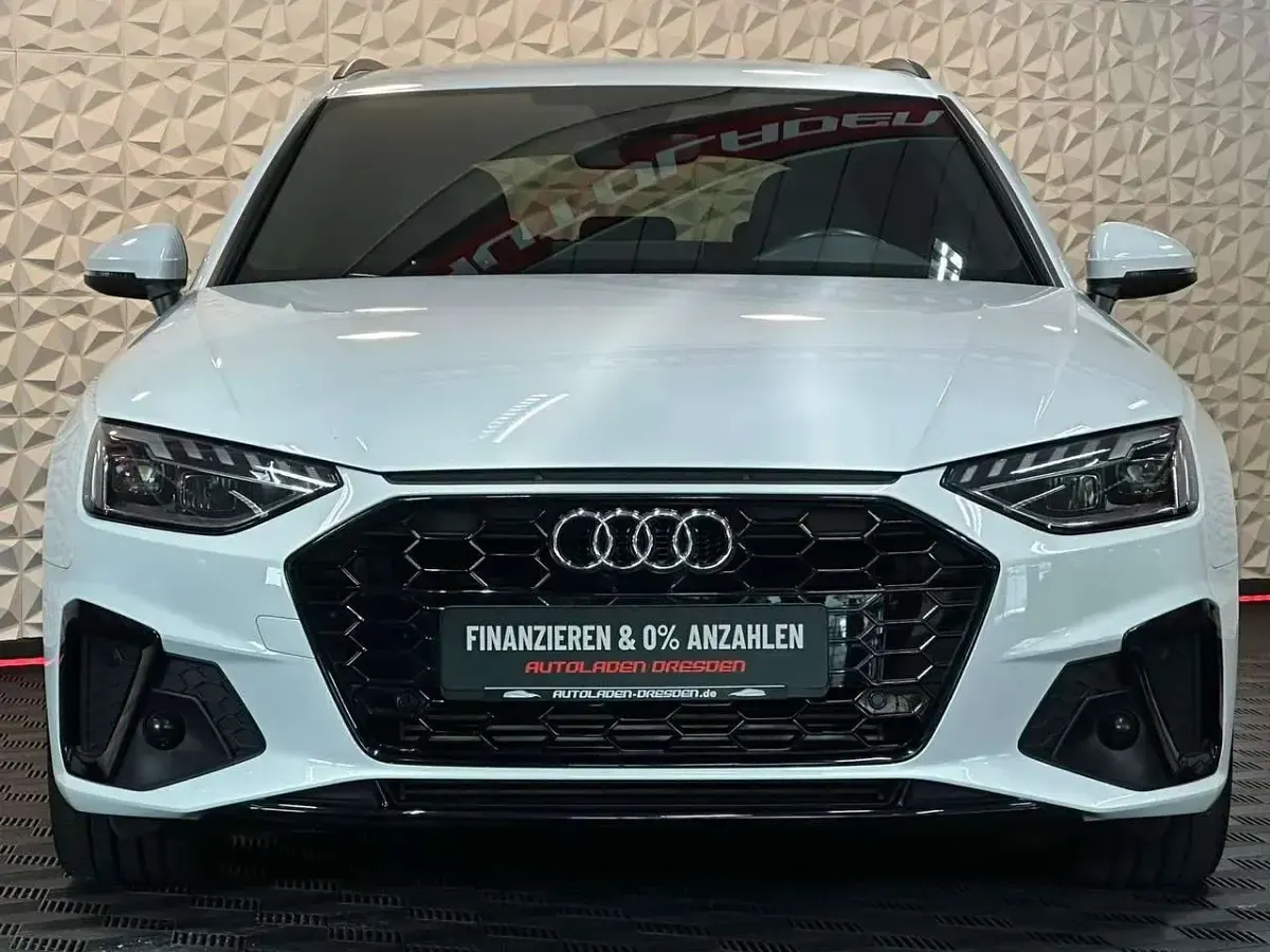 Gebraucht Audi A4 S-Line 190 PS (139 kW) 2019 Ibisweiß Kombi