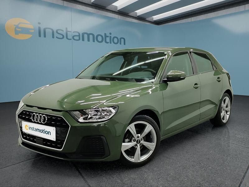 Grün Gebraucht 2024 Audi A1 Sportback Kleinwagen | 27.749 € (Fairer Preis) - Bild 1/4
