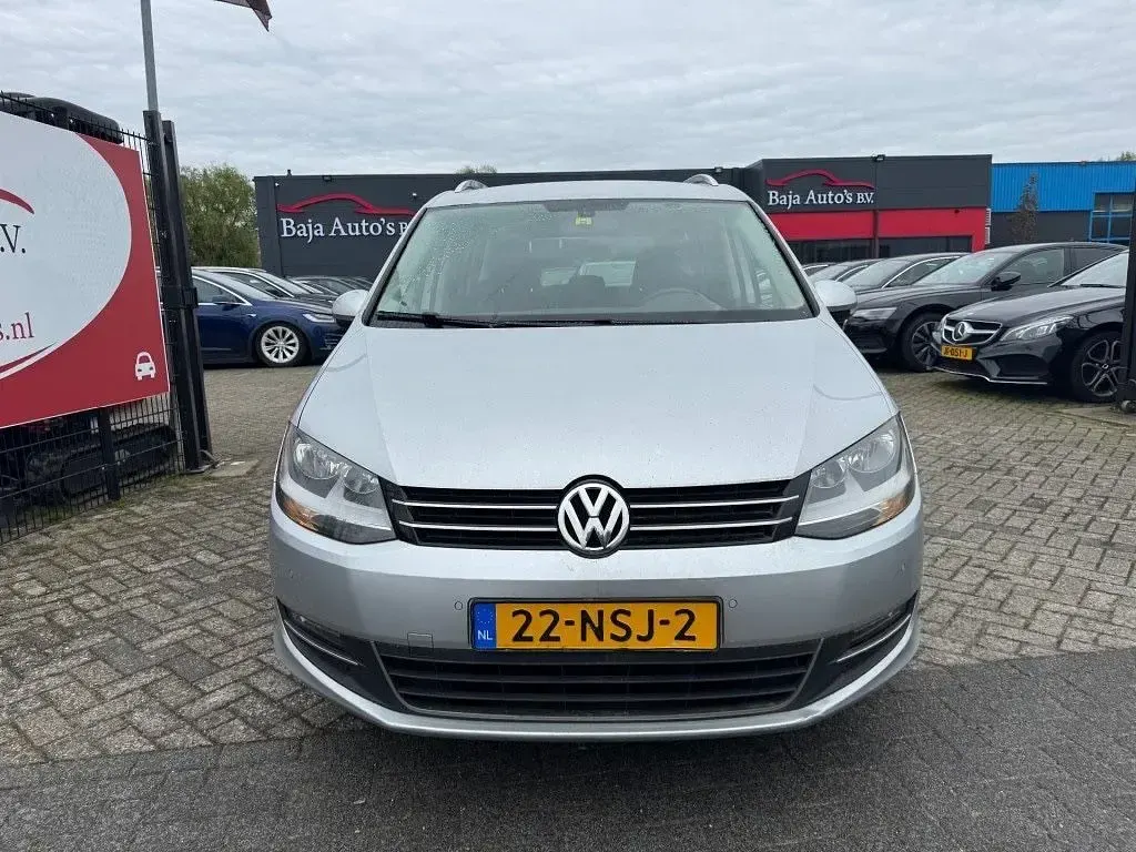 Gebraucht VW Sharan Highline 140 PS (102 kW) 2010 Silber Van / Kleinbus