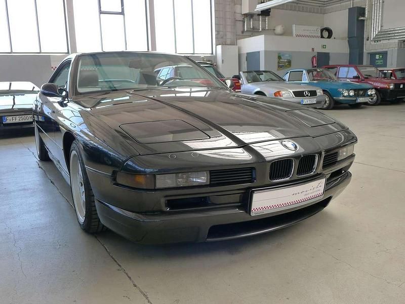 Gebraucht BMW 850 381 PS (280 kW) 1993 Brillant schwarz Coupé