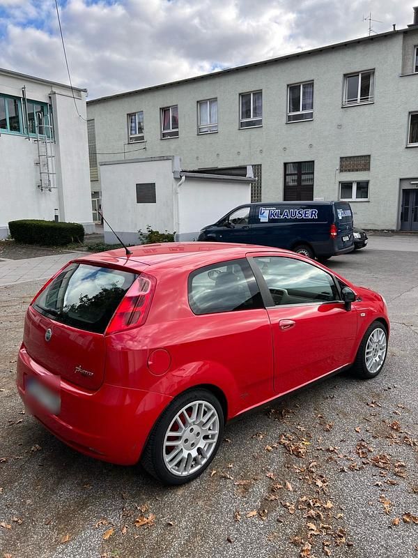 Gebraucht Fiat Punto 77 PS (56 kW) 2006 Rot Kleinwagen