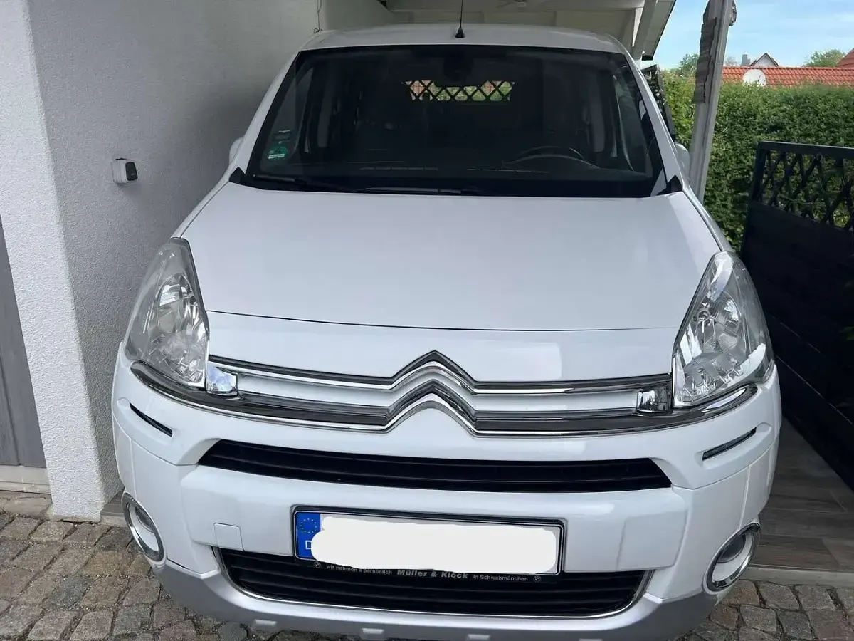Gebraucht Citroën Berlingo 98 PS (72 kW) 2015 Weiß Van / Kleinbus