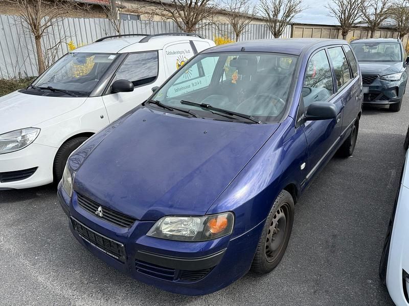 Gebraucht Mitsubishi Space Star 101 PS (74 kW) 2004 Blau Van / Kleinbus