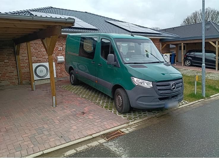 Gebraucht Mercedes Sprinter 143 PS (105 kW) 2018 Grün Van