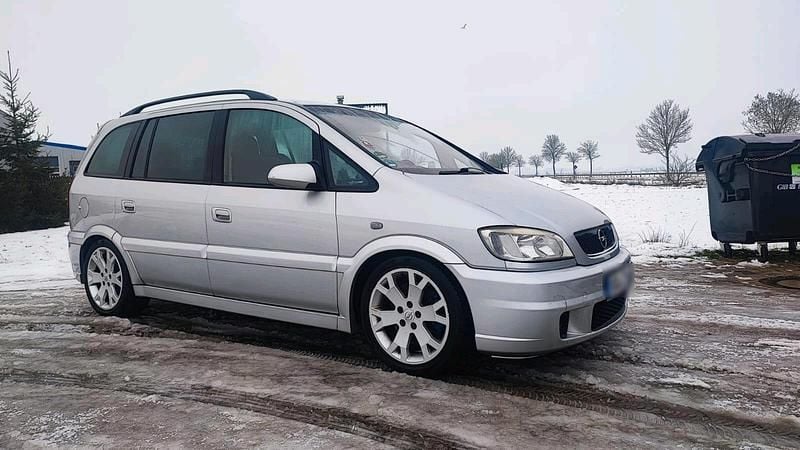 Gebraucht Opel Zafira OPC 200 PS (147 kW) 2003 Silber Van / Kleinbus
