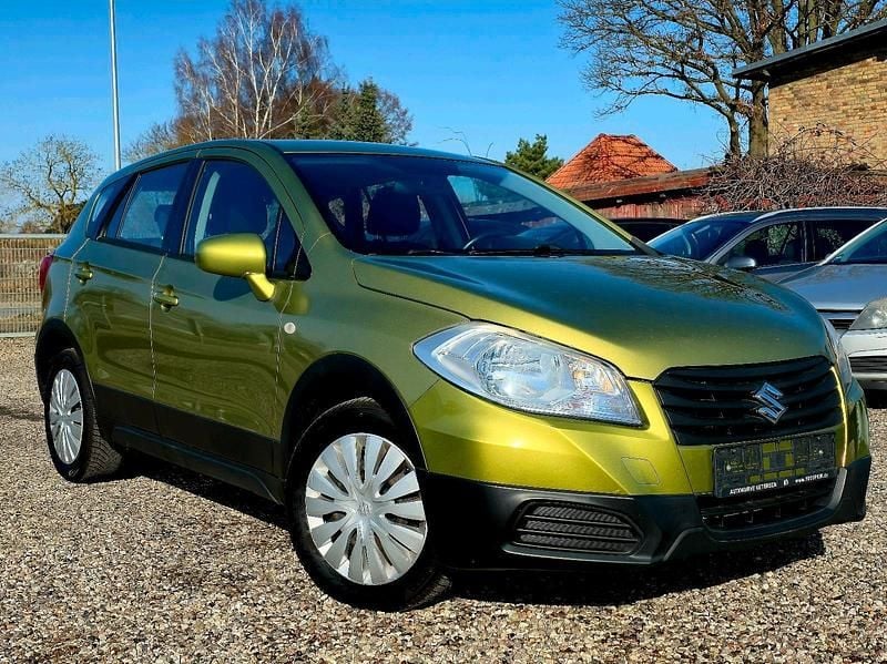 Gebraucht Suzuki SX4 120 PS (88 kW) 2014 Grün SUV