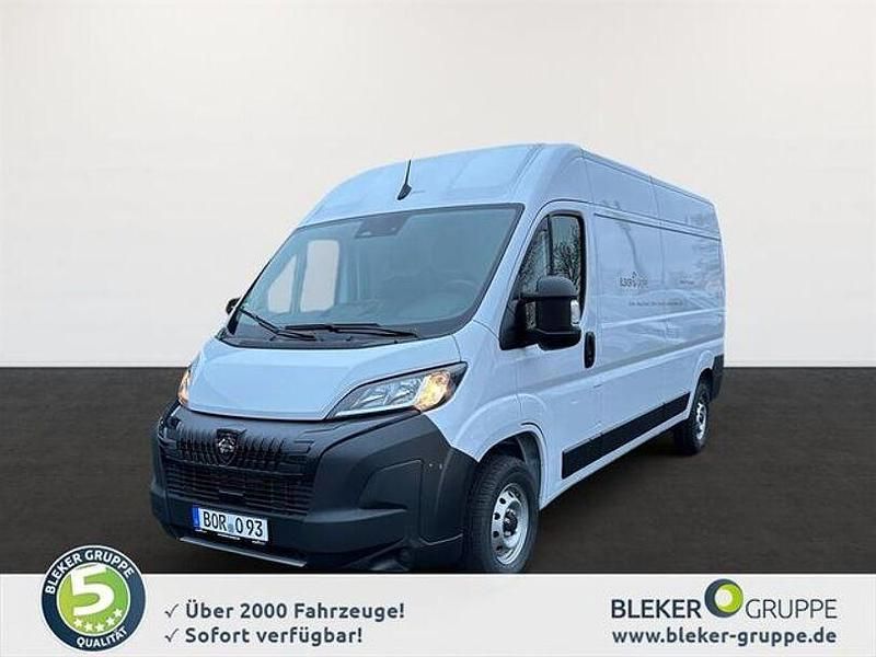 Kaolinweiß Gebraucht 2024 Peugeot Boxer Van | 23.521 € (Superpreis) - Bild 1/4