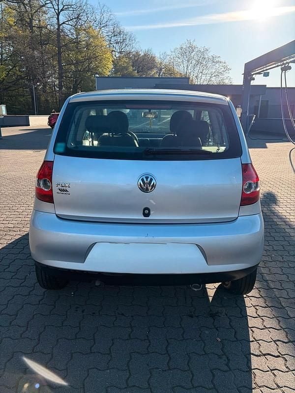 Second-hand VW Fox 55 CP (40 kW) 2007 Argintiu Hatchback