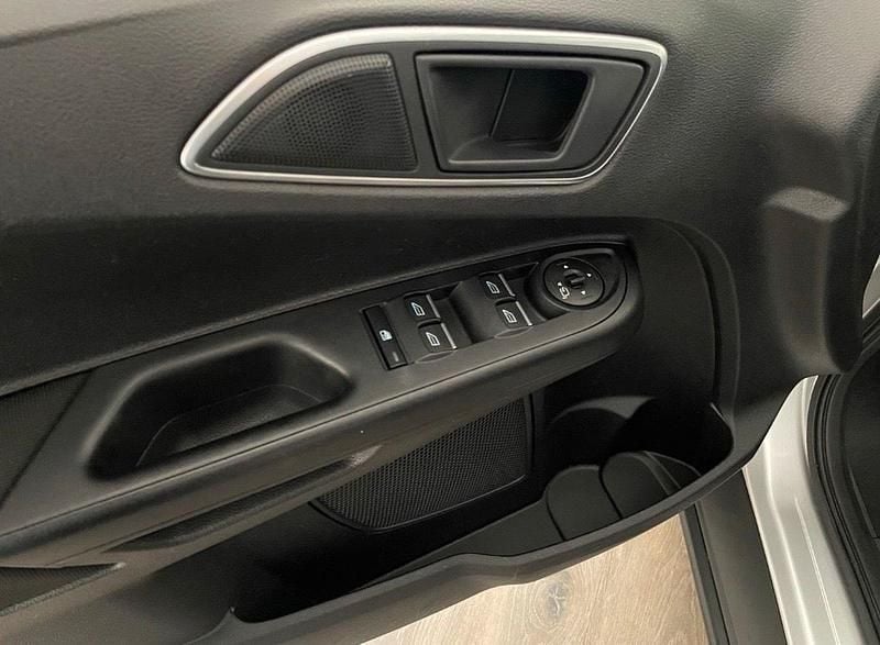 Second-hand Ford B-MAX 101 CP (74 kW) 2015 Argintiu Monovolum