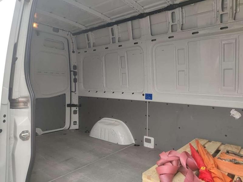 Gebraucht VW Crafter 136 PS (100 kW) 2015 Weiß Van