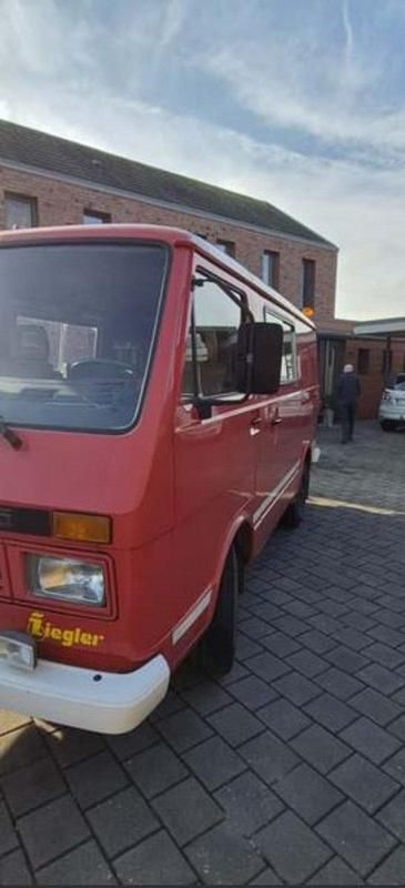 Gebraucht VW LT Basis 90 PS (66 kW) 1997 Rot Limousine