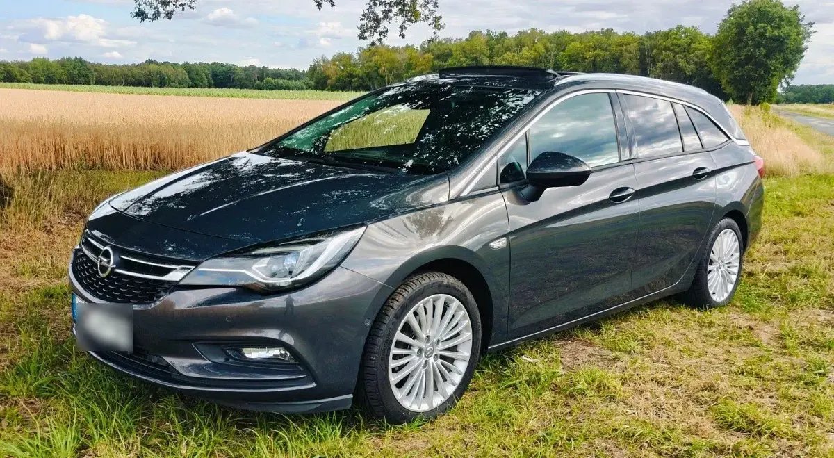 Gebraucht Opel Astra 150 PS (110 kW) 2016 Grau Limousine