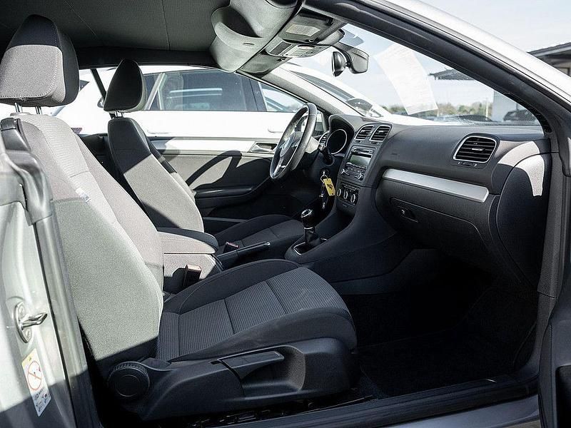 Gebraucht VW Golf Cabriolet 122 PS (89 kW) 2013 Silber Cabrio