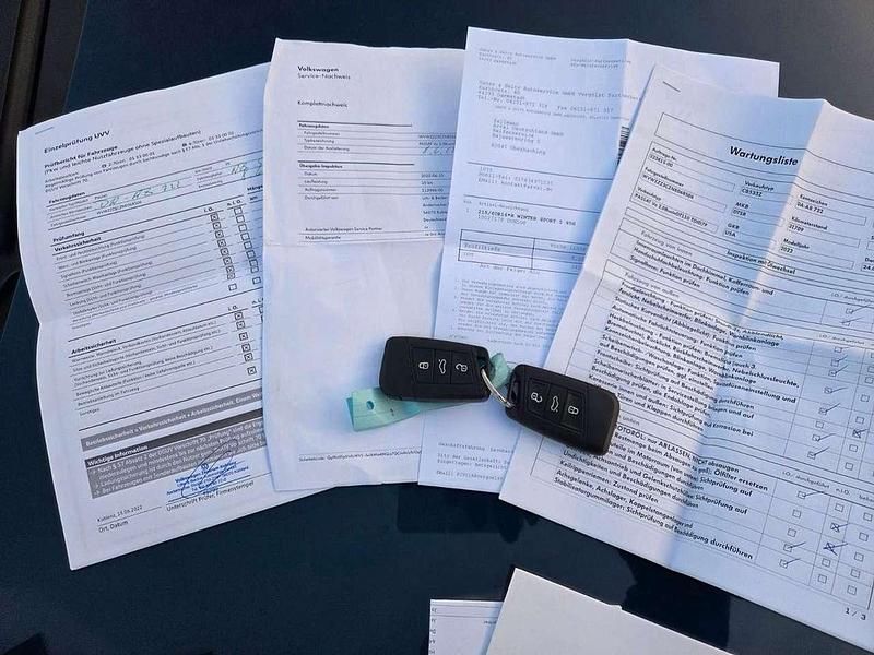 Gebraucht VW Passat Business 150 PS (110 kW) 2022 Blau Kombi