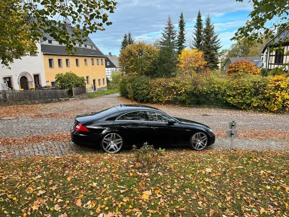 Gebraucht Mercedes CLS63 AMG AMG 514 PS (378 kW) 2009 Schwarz Coupé