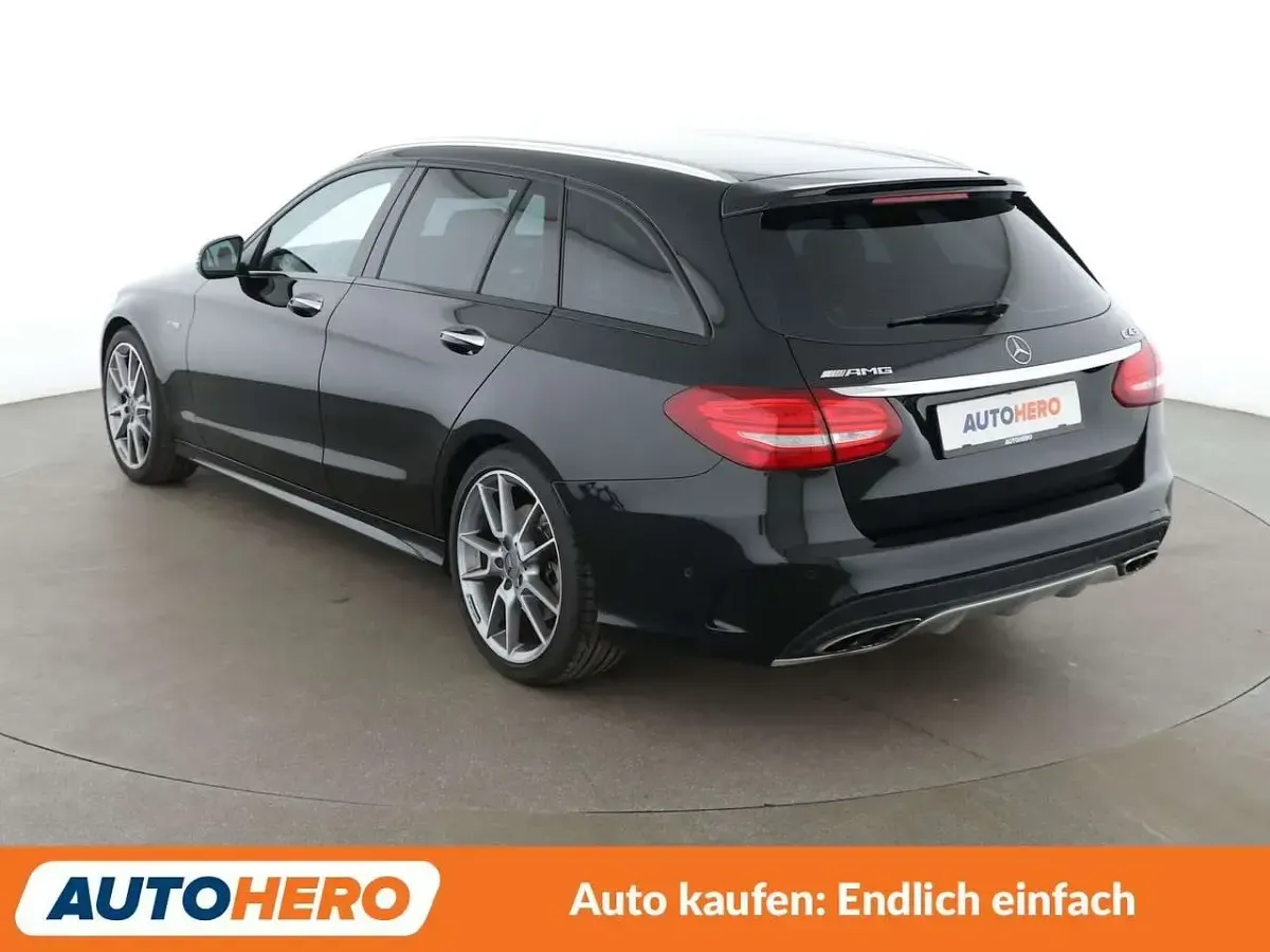 Gebraucht Mercedes C43 AMG AMG 367 PS (269 kW) 2017 Schwarz/baltic black Kombi