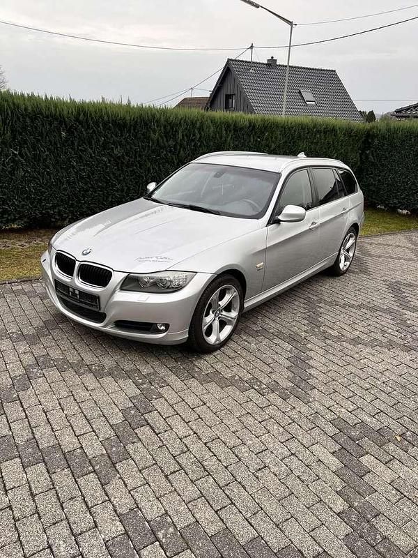 Gebraucht 2011 BMW 320 Kombi | 4.500 € (Guter Preis) - Bild 1/4