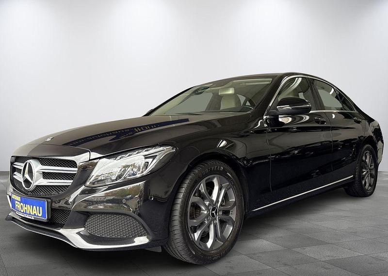 Schwarz Gebraucht 2015 Mercedes C220 Avantgarde Limousine | 20.980 € (Etwas zu teuer) - Bild 1/4