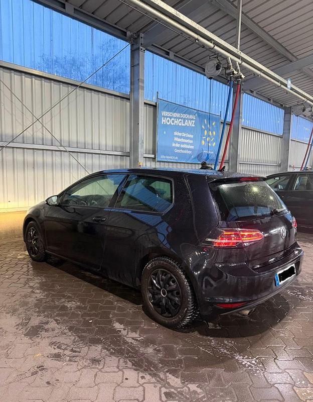 Gebraucht VW Golf VII 140 PS (102 kW) 2013 Schwarz Kleinwagen