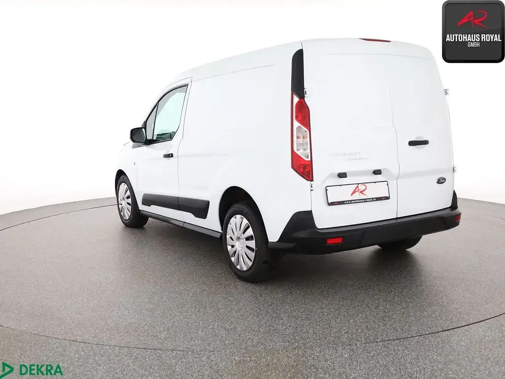 Gebraucht Ford Transit Connect 101 PS (74 kW) 2019 Weiß Van / Kleinbus