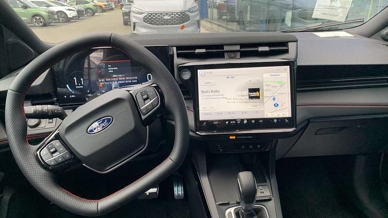 Gebraucht Ford Puma ST-Line 125 PS (91 kW) 2025 Silber Limousine
