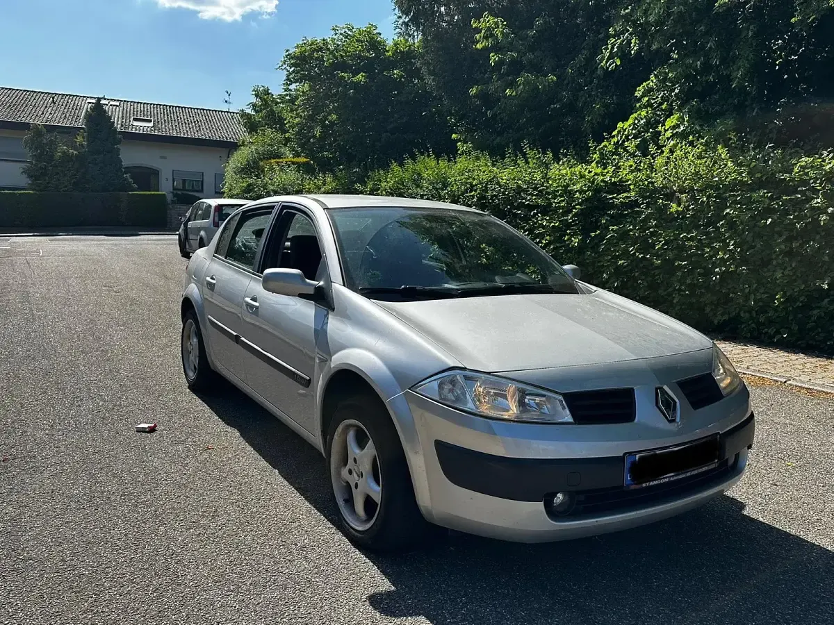Gebraucht Renault Mégane 2005 Grau Limousine