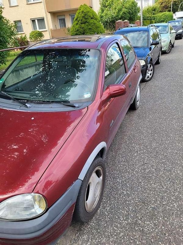 Gebraucht 1996 Opel Corsa Limousine | 1.300 € (Guter Preis) - Bild 1/4