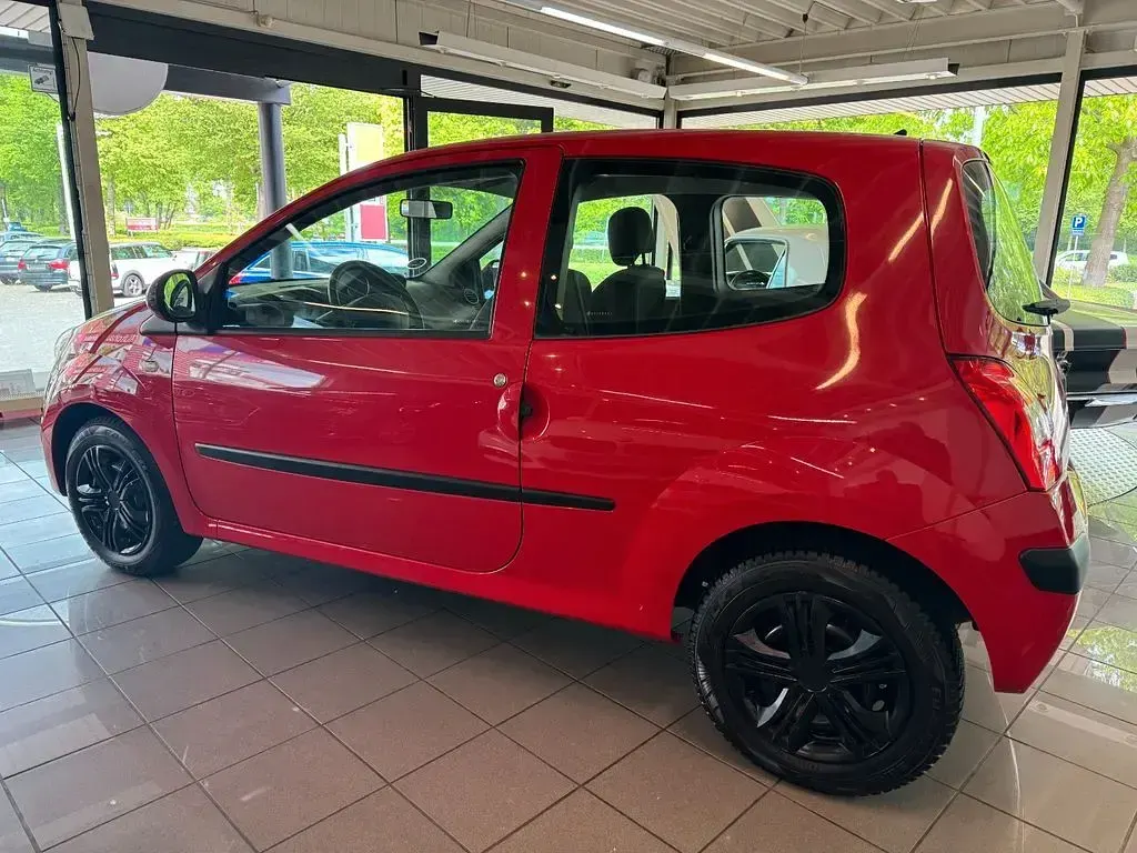 Używany Renault Twingo Expression 76 KM (55 kW) 2009 Czerwony Hatchback