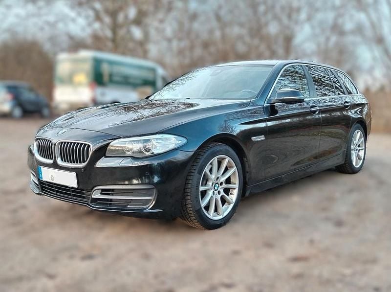Gebraucht BMW 520 190 PS (139 kW) 2015 Schwarz Kombi