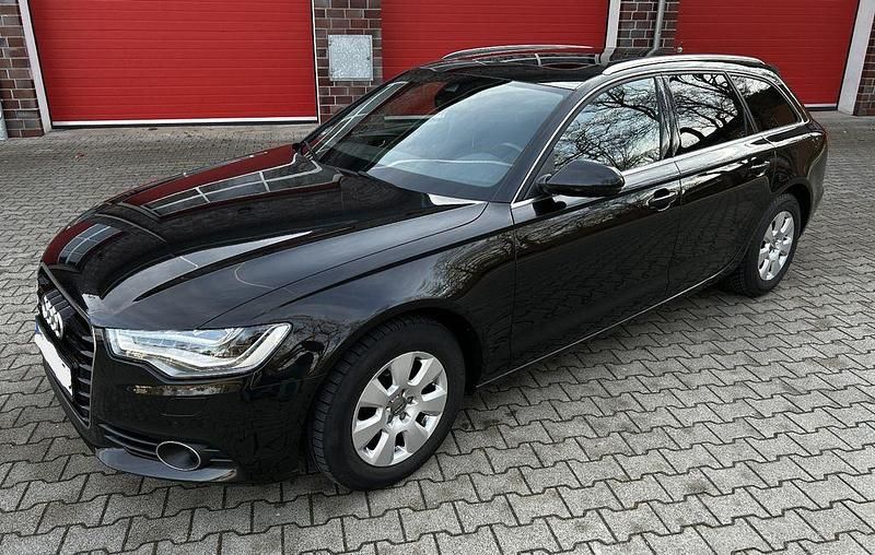 Gebraucht Audi A6 Ambiente 204 PS (150 kW) 2014 Schwarz Kombi