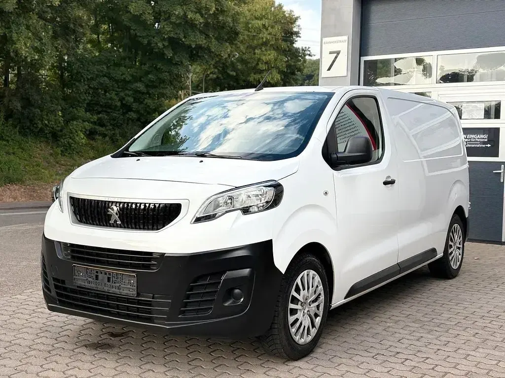 Gebraucht Peugeot Expert 120 PS (88 kW) 2020 Weiß Van